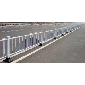 新乡市市政道路护栏厂家_锌钢护栏批发_道路护栏厂家_价格